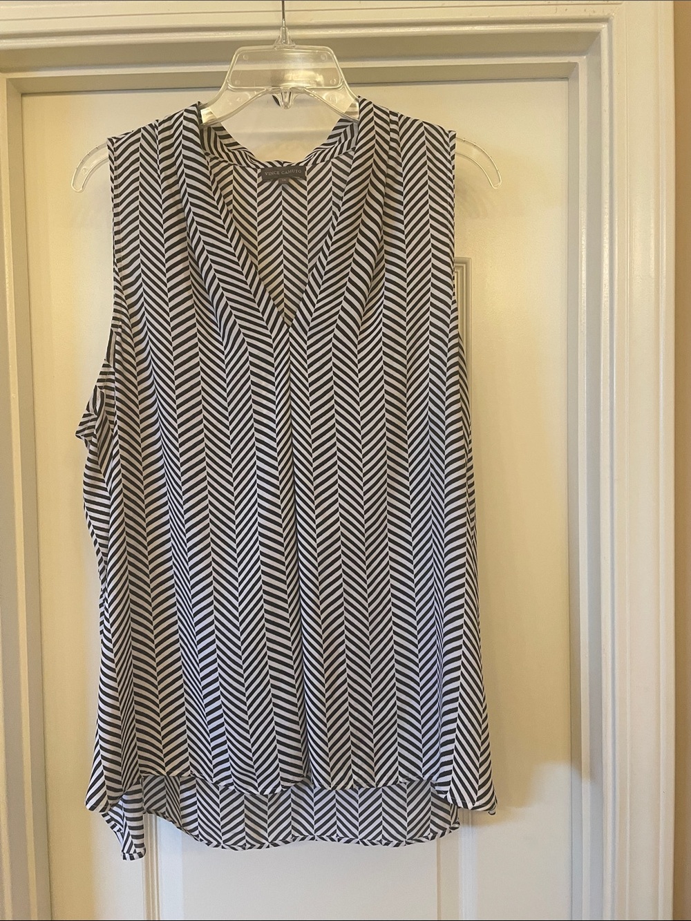 Vince Camuto Black and White Chevron Sleeveless Tank Top